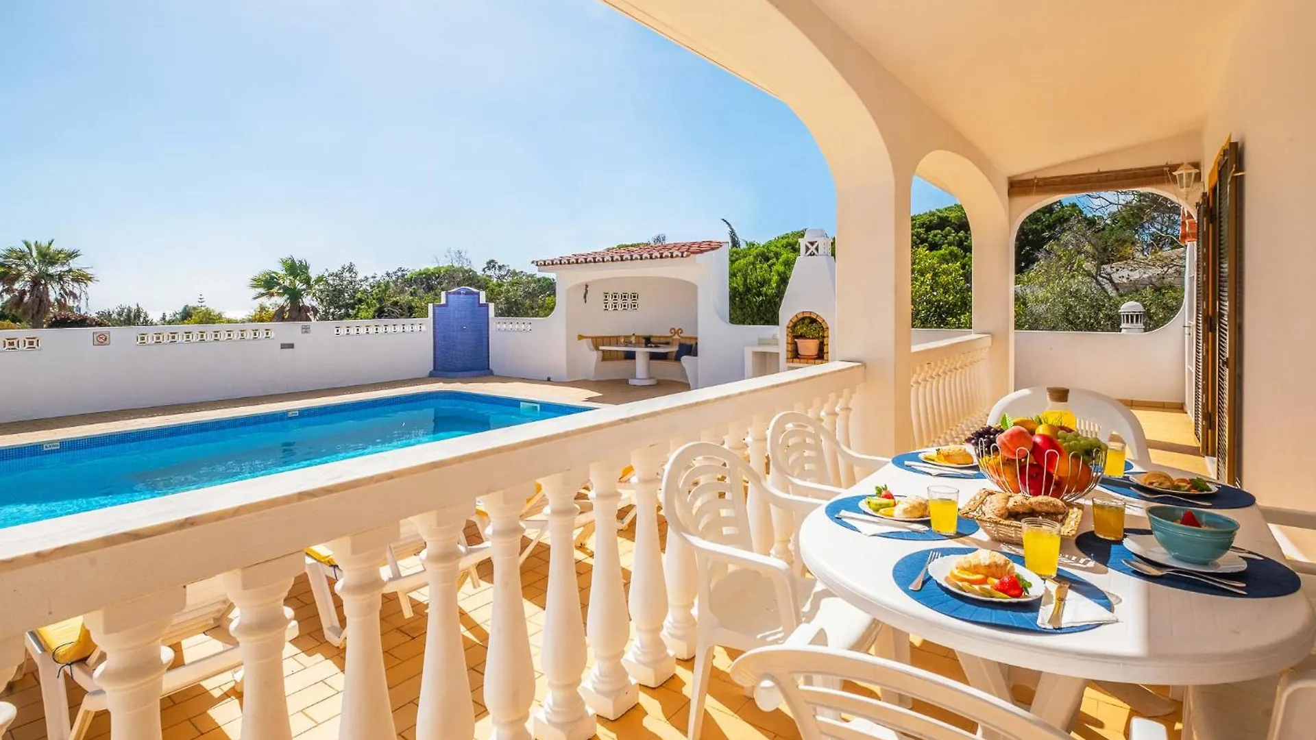 Villa Renaissance By Algarve Vacation Carvoeiro  Portugal